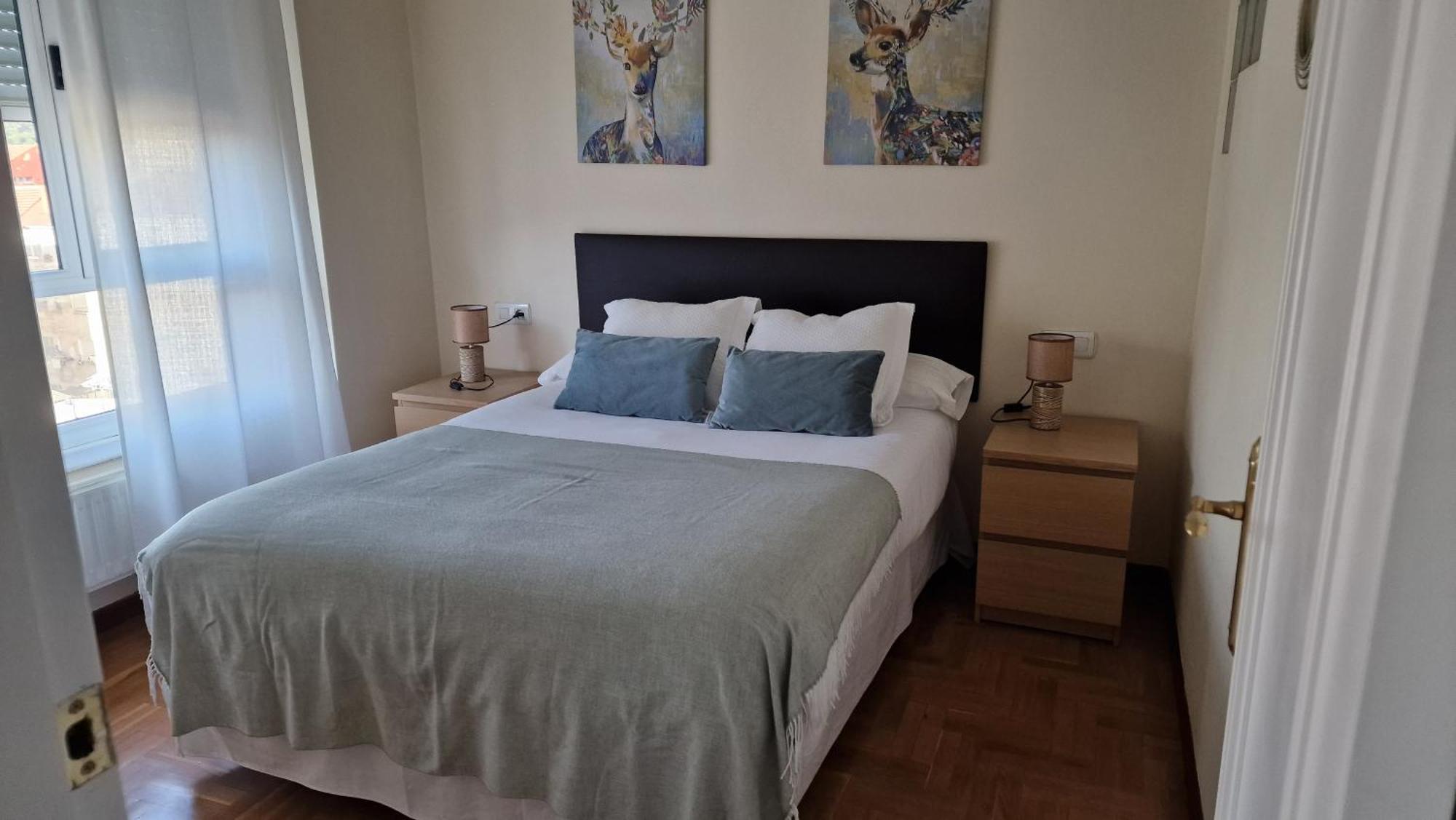Apartamento Parque Del Oeste オビエド エクステリア 写真